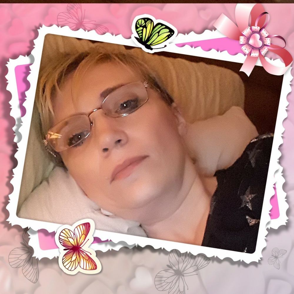 Meet your Posher, Carrie